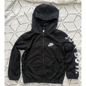 Nike Sportswear Full Zip Hooded Jacket Windrunner Boys Size 4 / 5